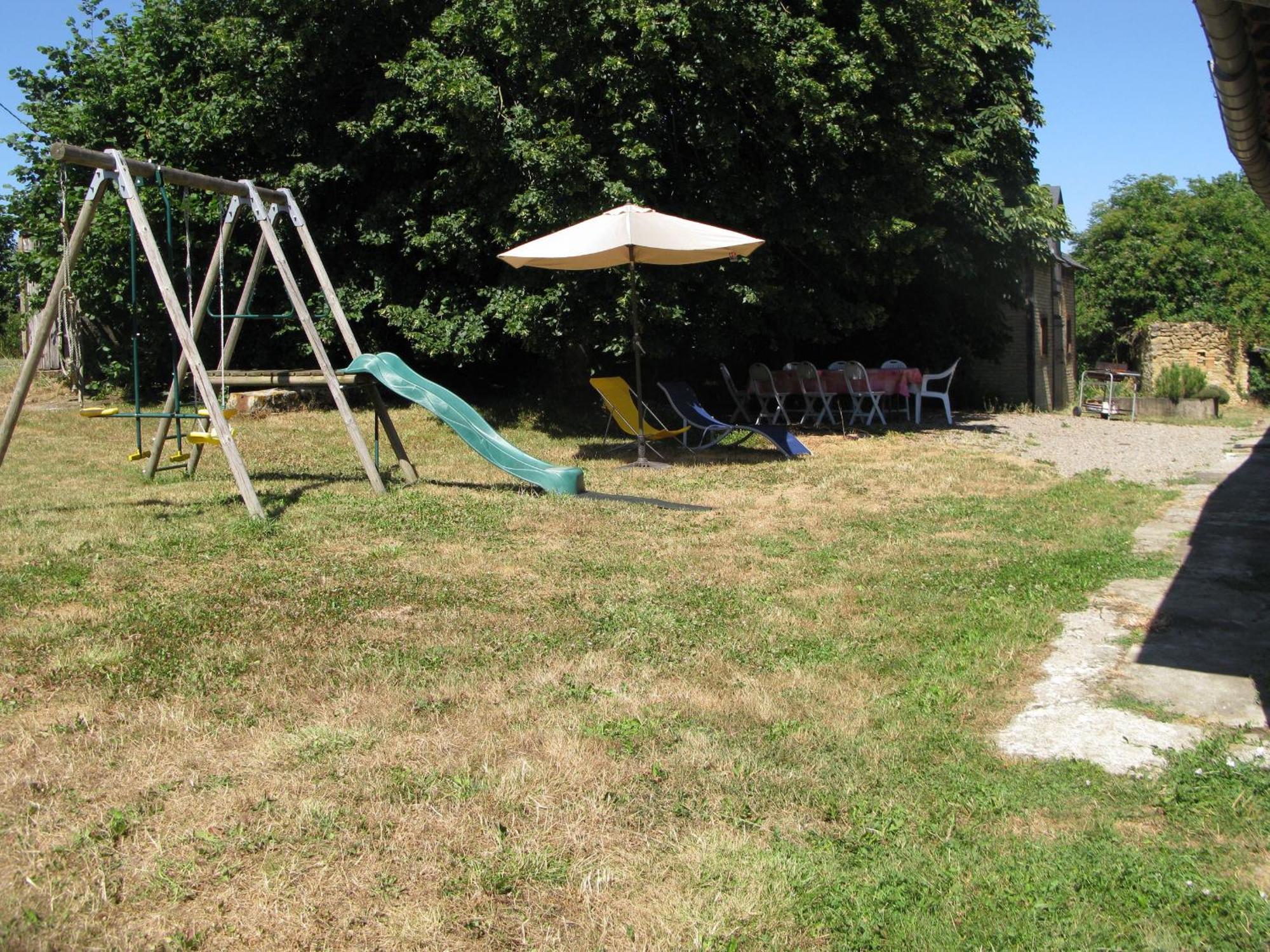 Maison Spacieuse Et Independante Avec Jardin Et Terrasse, Ideale Pour Observer La Nature En Sarthe - Fr-1-410-215 Rouperroux-le-Coquet Экстерьер фото